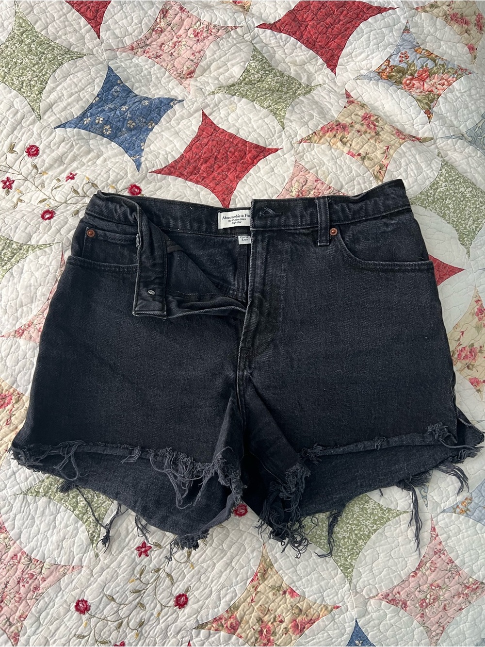 Abercrombie & Fitch Black Distressed High-Rise Jean Cutoff Shorts
